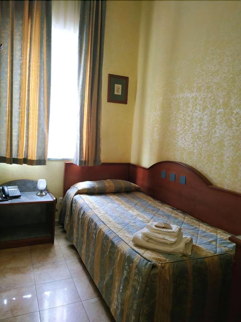 Hotel San Giuseppe - Cityhotel Катандзаро Экстерьер фото