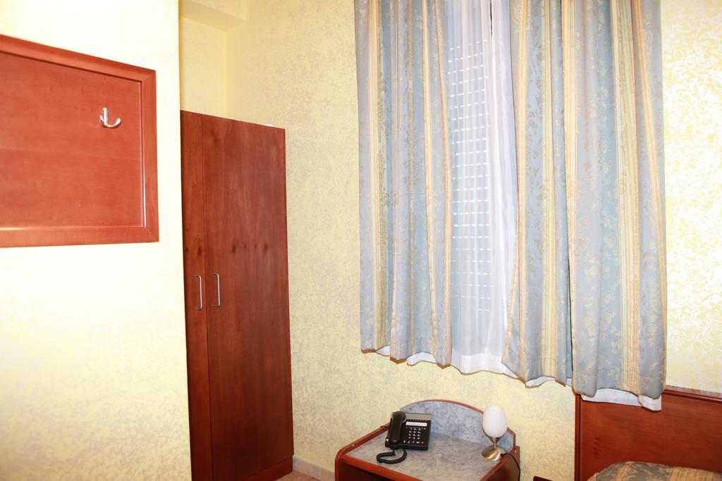 Hotel San Giuseppe - Cityhotel Катандзаро Экстерьер фото