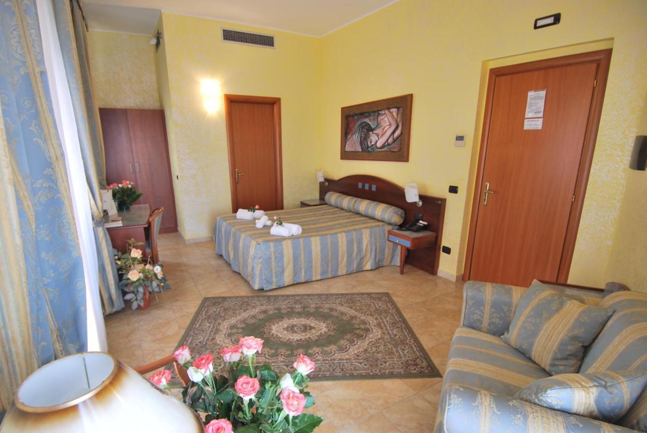Hotel San Giuseppe - Cityhotel Катандзаро Экстерьер фото